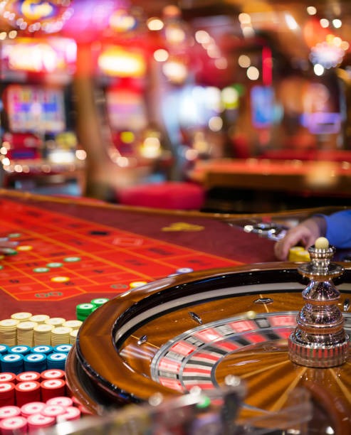 Dream Gaming live studio with professional dealers on jeruk 33